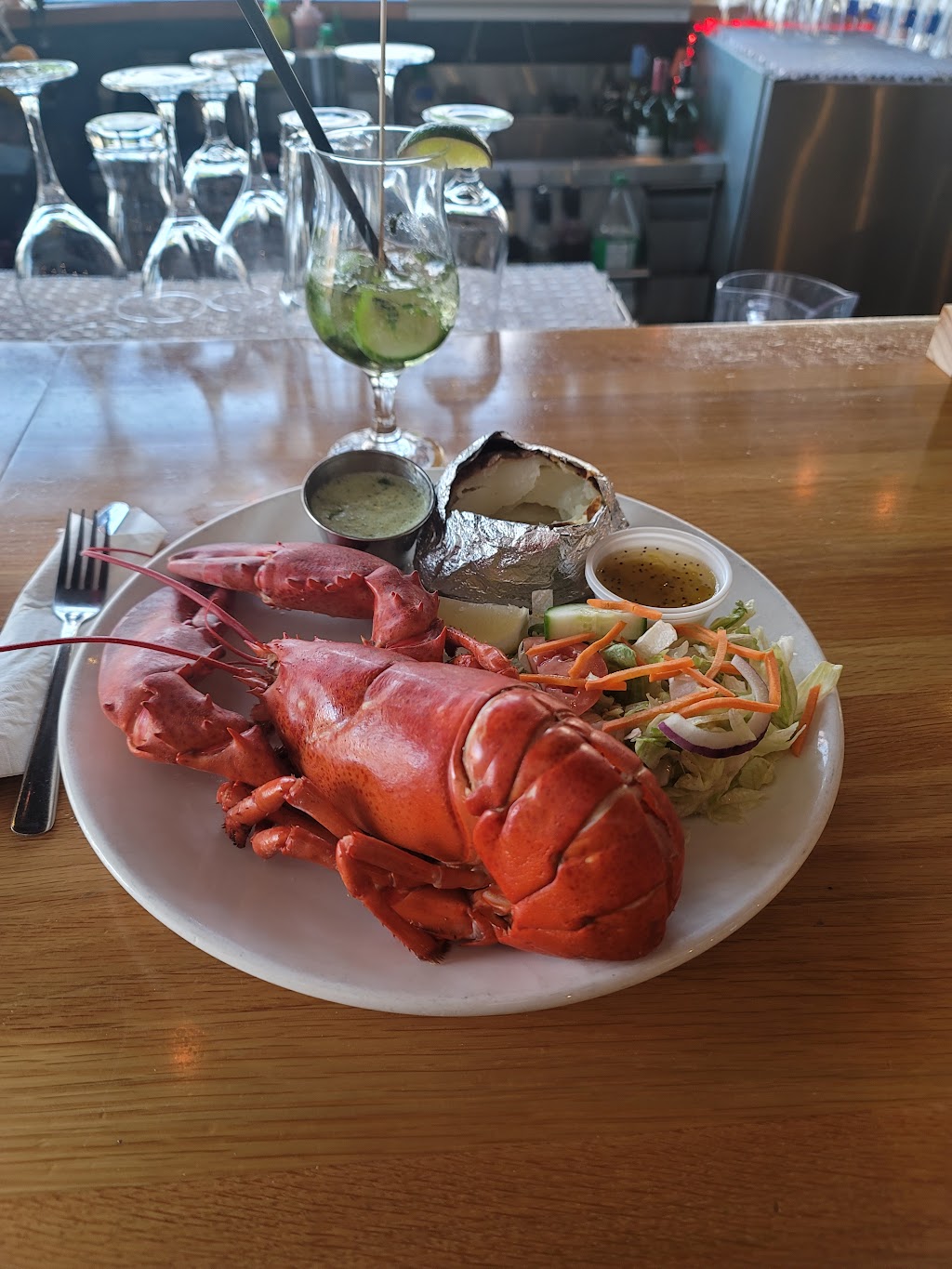 Resto Bar Le Dauphin | 1269 Rue King E, Sherbrooke, QC J1G 1E7, Canada | Phone: (819) 565-0911