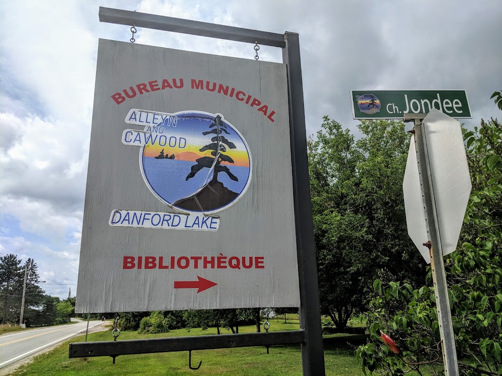 Danford Lake Municipality and Library | 10 Chem. Jondee, Danford Lake, QC J0X 1P0, Canada | Phone: (819) 467-2941
