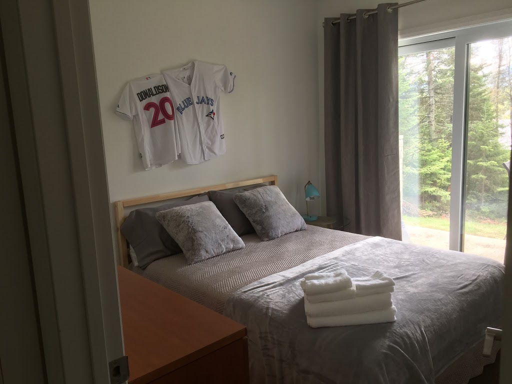 Domaine Valcartier sur le Lac | 1327 5e Av, Saint-Gabriel-de-Valcartier, QC G0A 4S0, Canada | Phone: (418) 265-2410
