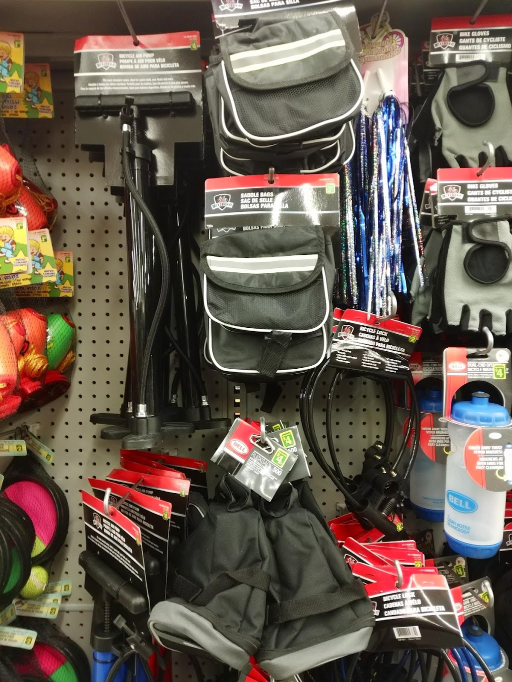 Dollarama | 135 Peter St, Port Hope, ON L1A 1C5, Canada | Phone: (905) 885-8374