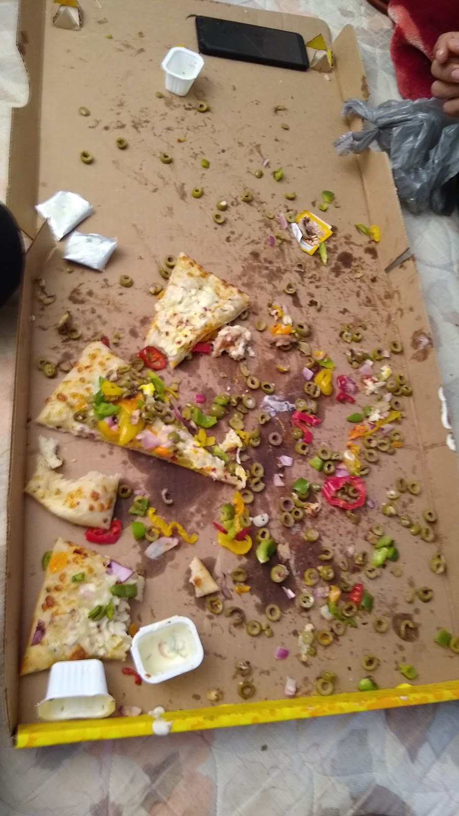 Ginos Pizza Brantford | 190 King George Rd, Brantford, ON N3R 4K3, Canada | Phone: (519) 751-1000