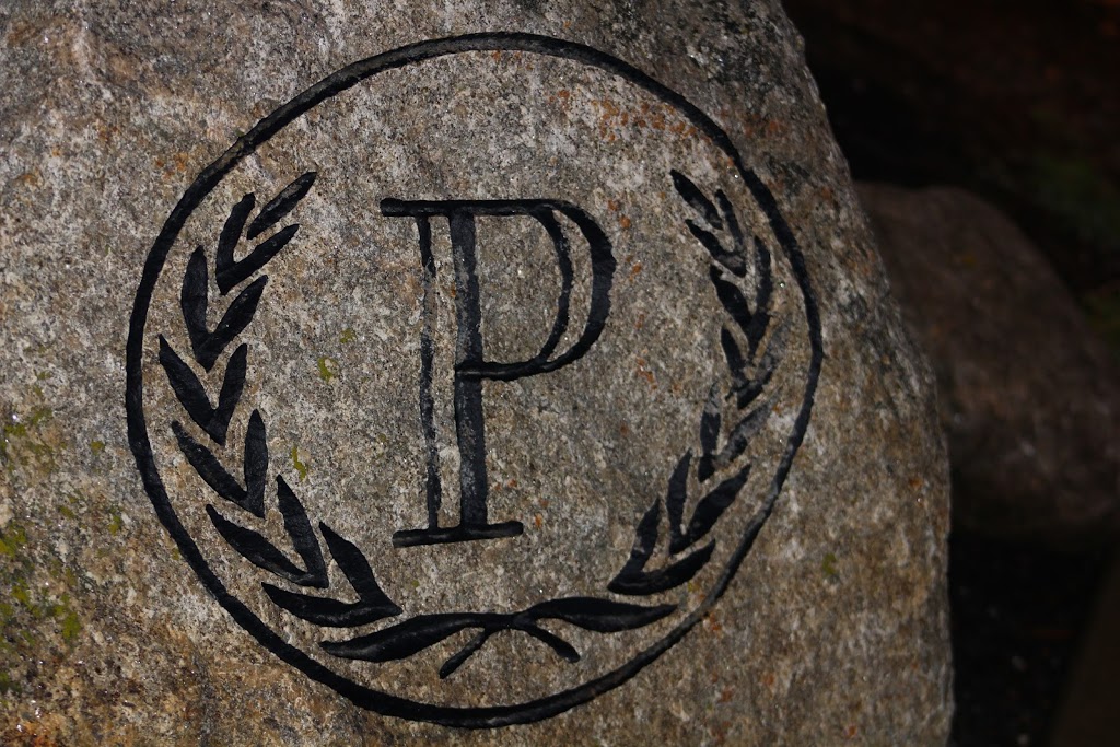 Patterson Funeral Home | 6062 Main St, Niagara Falls, ON L2G 5Z9, Canada | Phone: (905) 358-3513