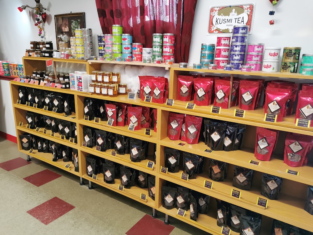 MC Chaloin Chocolatier | 19 Rue St Joseph, Gracefield, QC J0X 1W0, Canada | Phone: (819) 463-1946