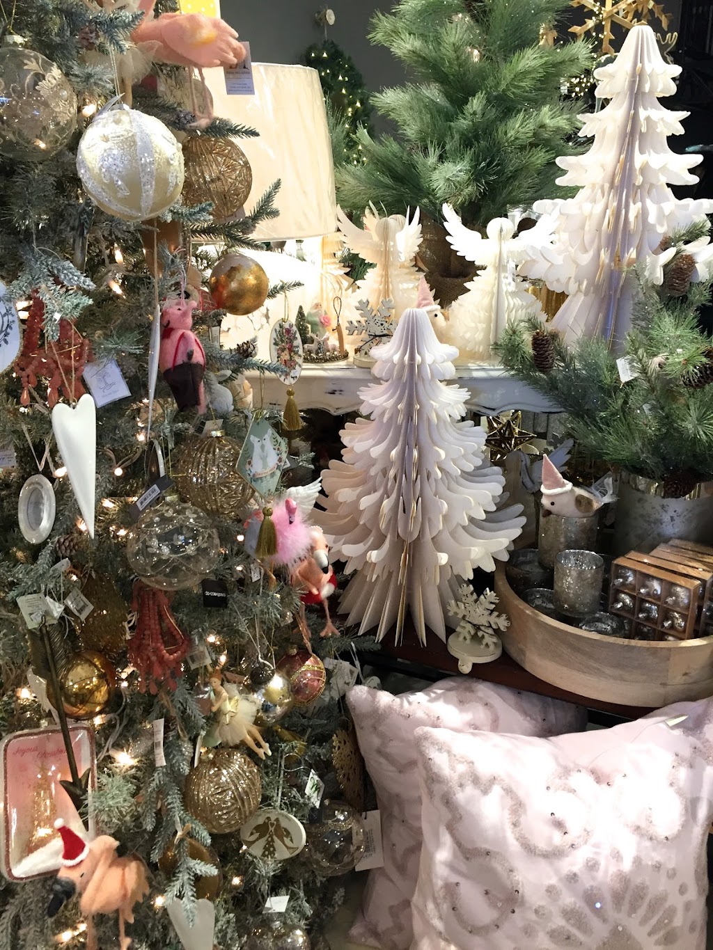 Ambiente (Ambiente Gifts, Decor & Design - South Surrey) | 16041 24 Ave #20, Surrey, BC V3Z 9H7, Canada | Phone: (604) 541-9315