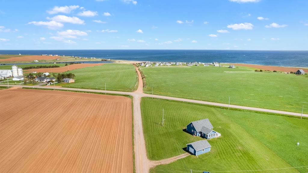 Blue by the Sea | 17 Lin Ln, Kensington, PE C0B 1M0, Canada | Phone: (905) 719-7397