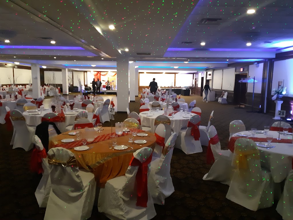 The Majestic Palace Edmonton | 12340 Fort Rd NW, Edmonton, AB T5B 4H5, Canada | Phone: (780) 782-0572