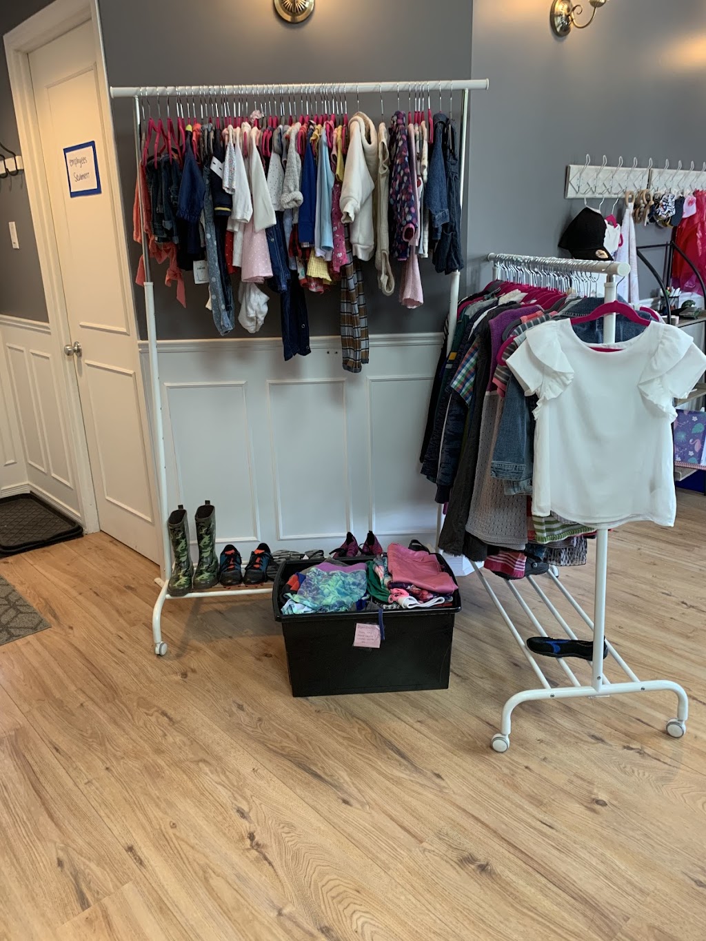 LASTUCIEUSE | 998a Av. Taniata, Lévis, QC G6Z 3H4, Canada | Phone: (418) 834-8884