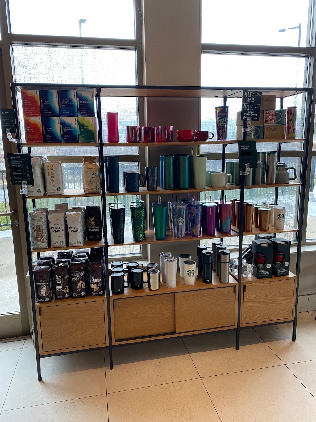Starbucks | 9055 Bd Taschereau, Brossard, QC J4Y 3B8, Canada | Phone: (438) 227-1048