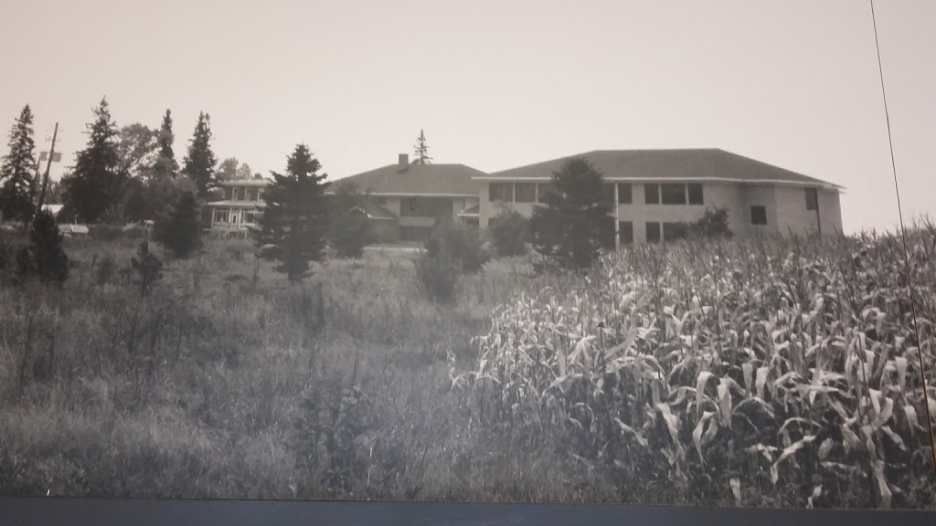 École Sainte-Scholastique | 9290 Côte des Saints, Mirabel, QC J7N 2X5, Canada | Phone: (450) 434-8716