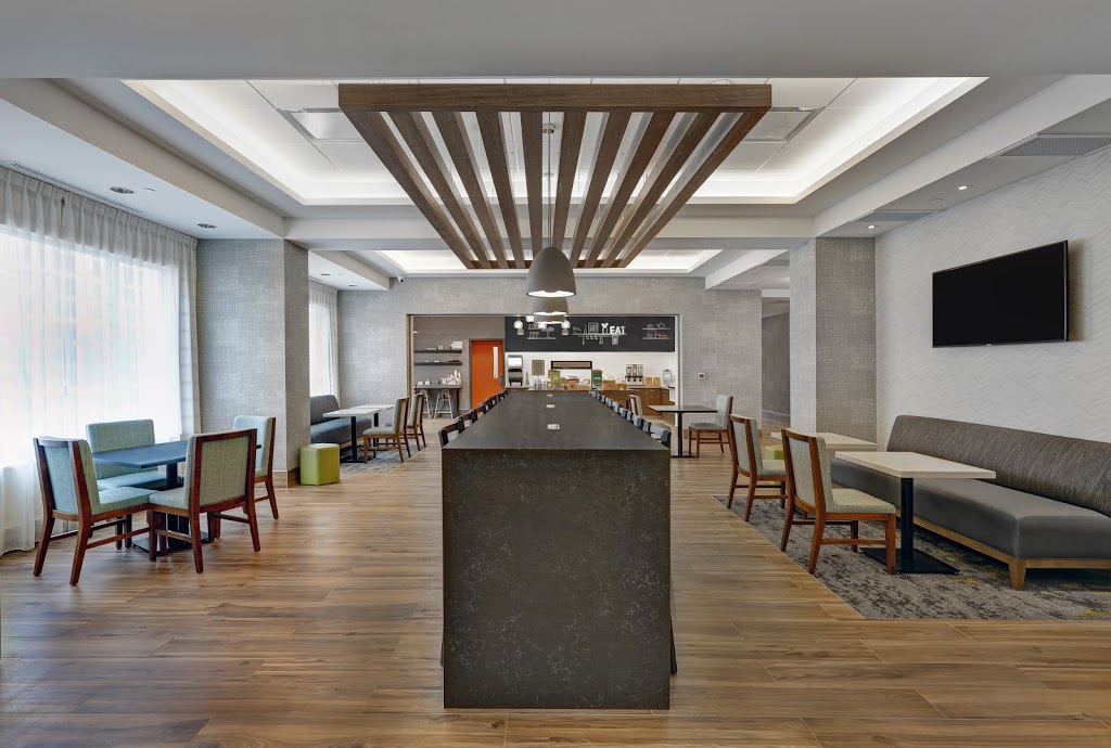 Hampton Inn by Hilton Peterborough | 1400 Crawford Dr, Peterborough, ON K9J 6X6, Canada | Phone: (705) 270-6280