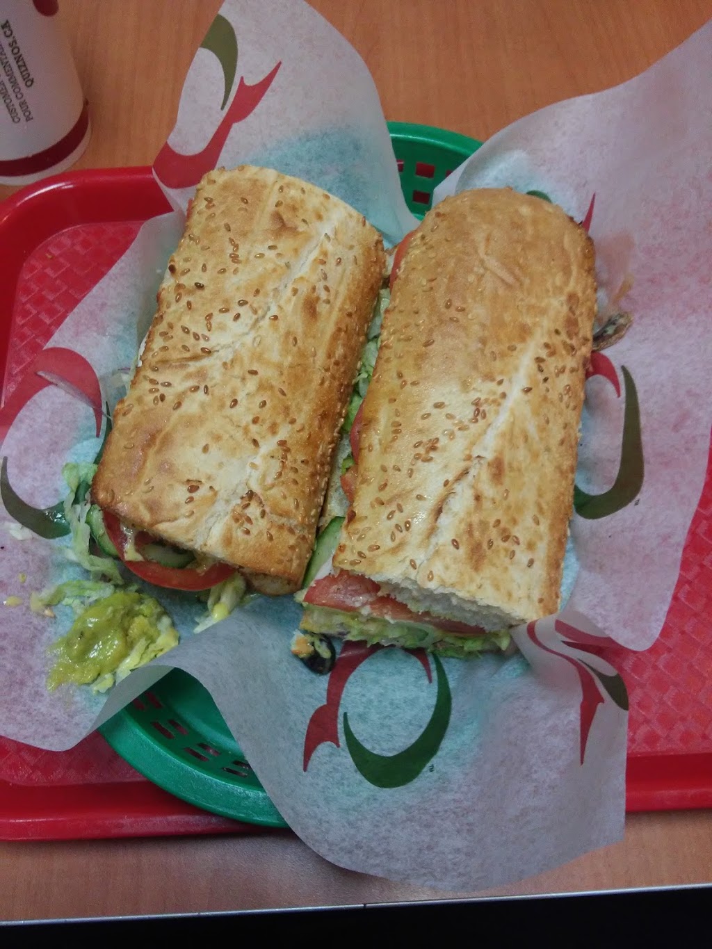 Quiznos | 960 Southdown Rd Unit C11, Mississauga, ON L5J 2Y4, Canada | Phone: (905) 855-0782