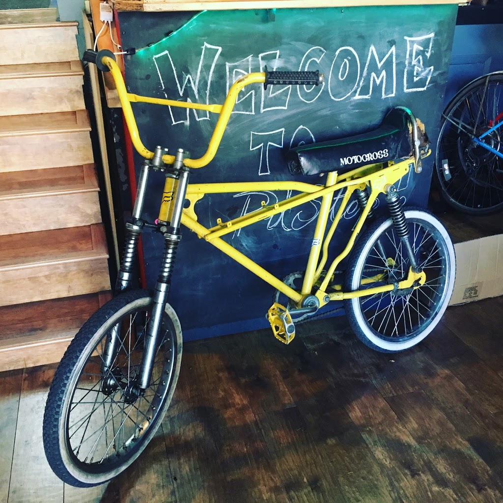 PitStop Bikes Victoria | 1014 Cook St, Victoria, BC V8V 3Z5, Canada | Phone: (778) 440-3750