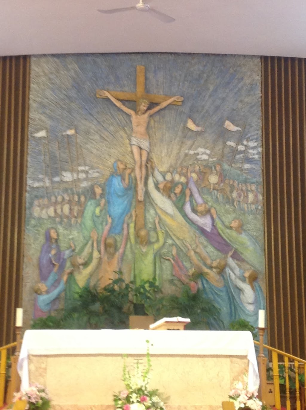 Most Blessed Sacrament Roman Catholic Church (Hamilton) | 305 E 37th St, Hamilton, ON L8V 4B5, Canada | Phone: (905) 385-3570