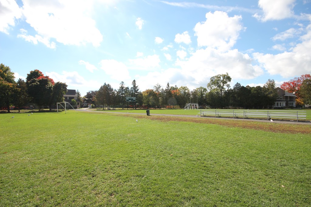 Ashbury College | 362 Mariposa Ave, Rockcliffe Park, ON K1M 0T3, Canada | Phone: (613) 749-5954
