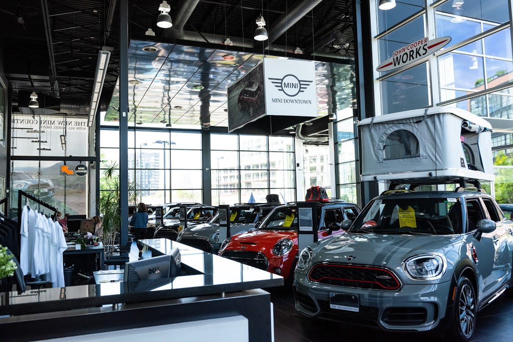 MINI Toronto | 20 Sunlight Park Rd, Toronto, ON M4M 1B5, Canada | Phone: (416) 623-6464