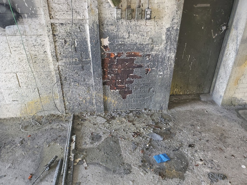 KJ Steeltown Cleaning | 92 Lockton Crescent, Hamilton, ON L8V 4R1, Canada | Phone: (905) 516-5347