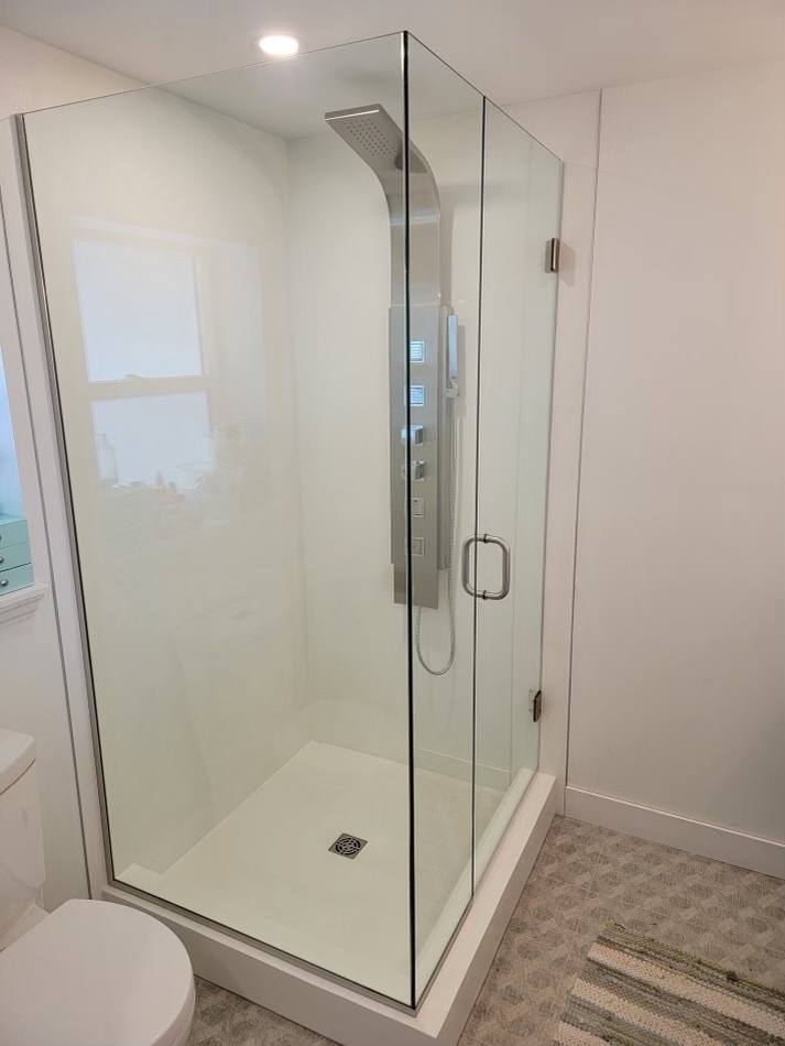 Luxury Lime & Marble | 3016 Hillview Rd, Lantzville, BC V0R 2H0, Canada | Phone: (778) 269-5463