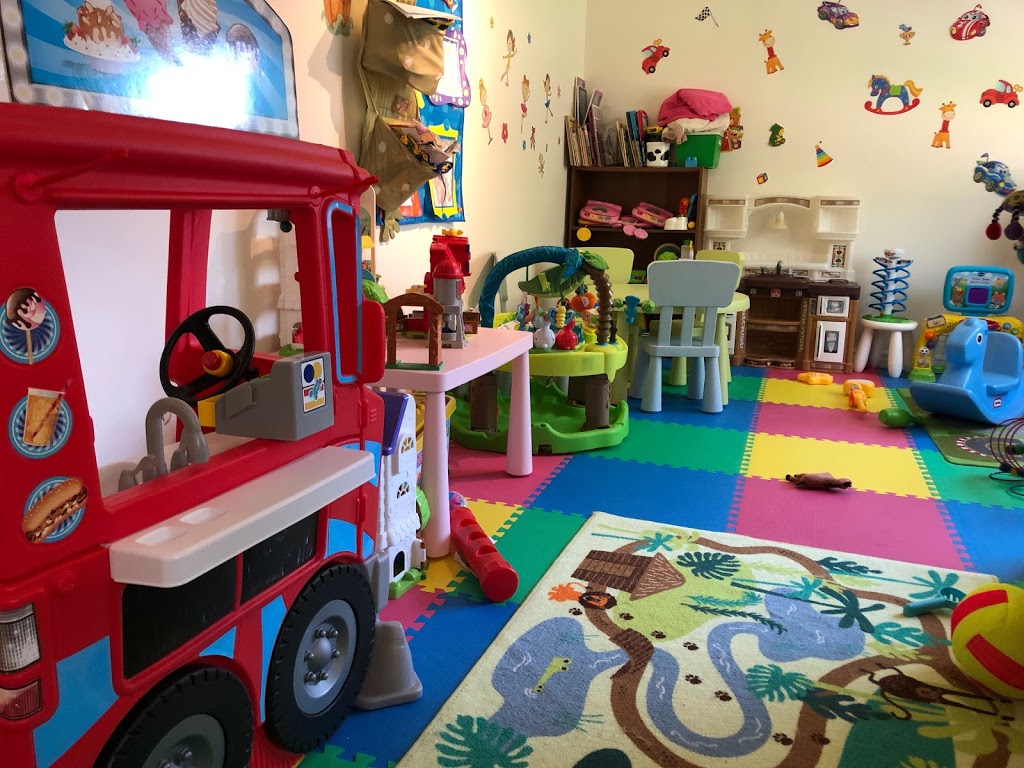 Little Steps Daycare | 87 Autumn Way, Aurora, ON L4G 4P5, Canada | Phone: (416) 779-4169