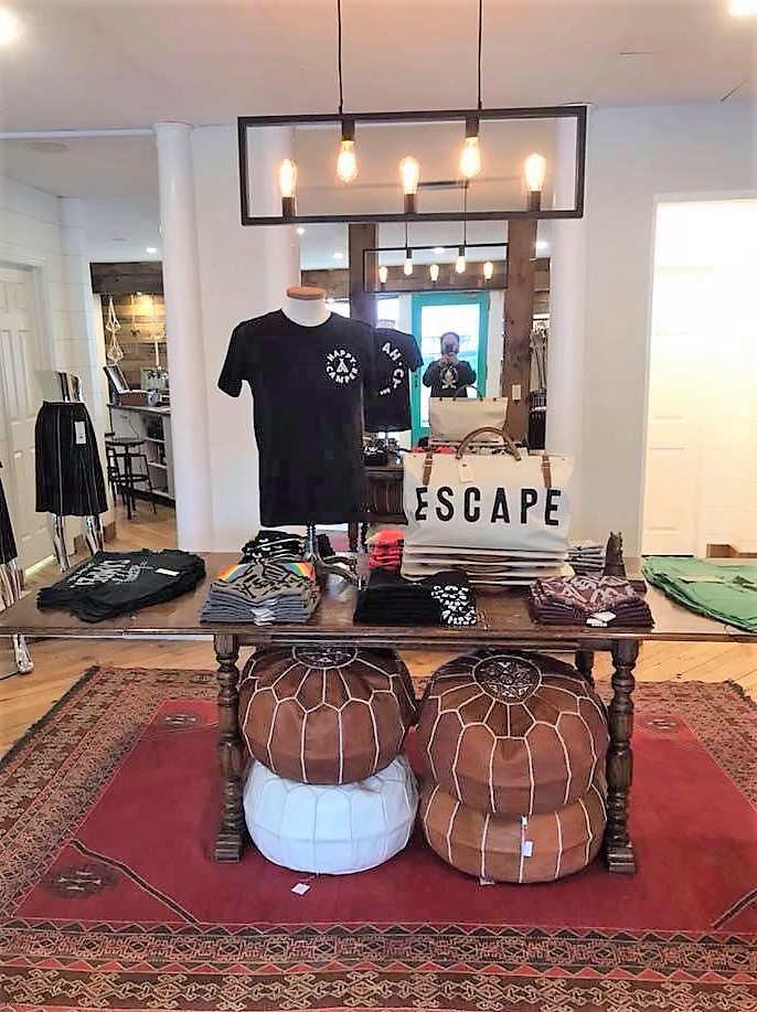 Abel Mountain | 306 St Lawrence St, Merrickville, ON K0G 1N0, Canada | Phone: (613) 269-1115
