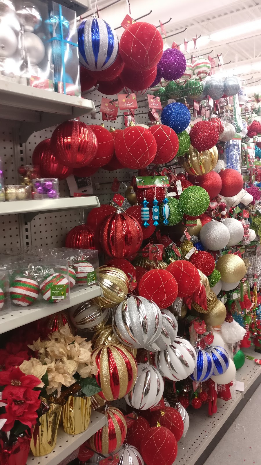 Dollarama | 1070 Hoover Park Dr, Whitchurch-Stouffville, ON L4A 0K2, Canada | Phone: (905) 642-9265