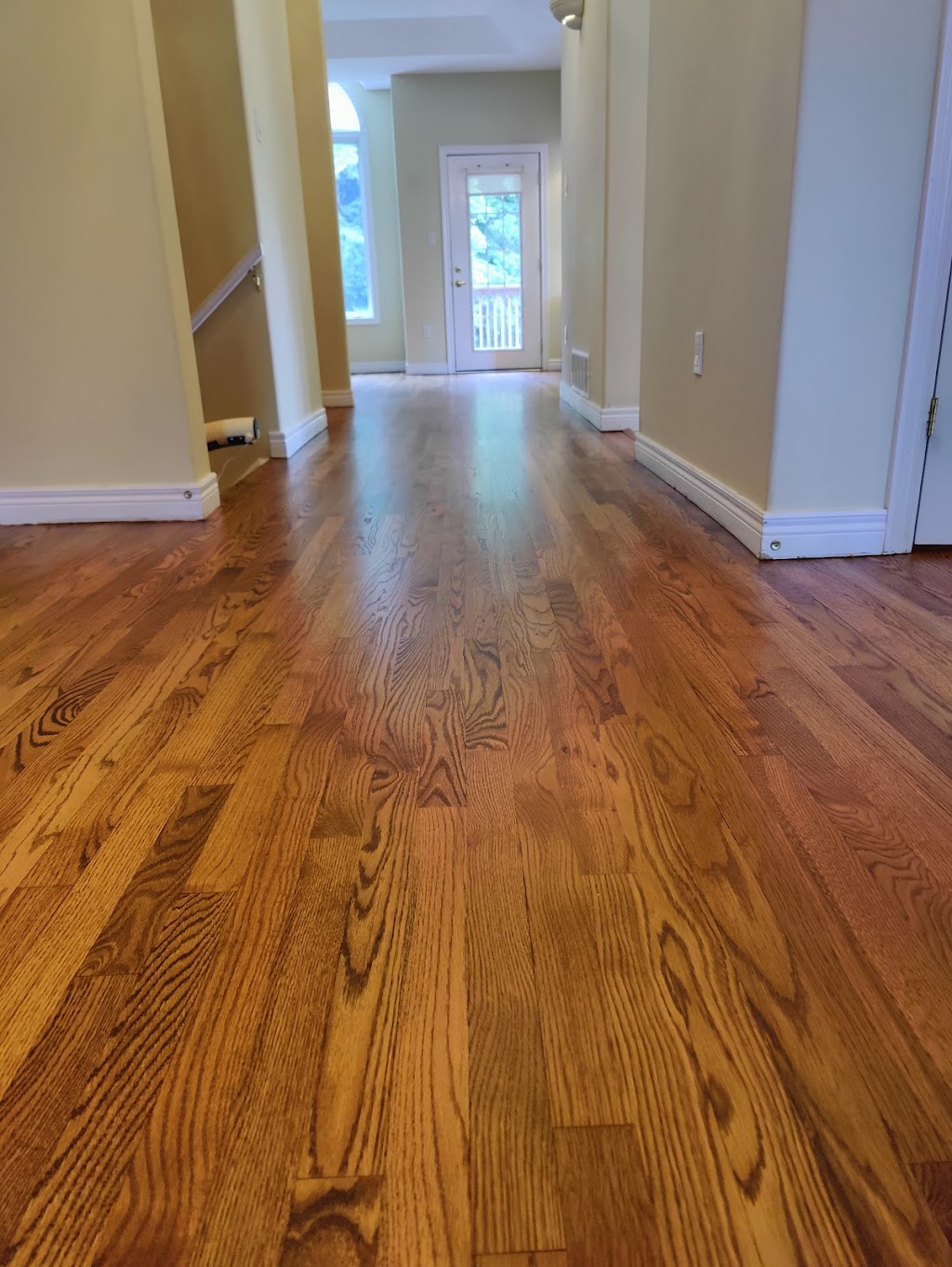 LG Hardwood Flooring | Greenbriar Dr, Oshawa, ON L1G 7J6, Canada | Phone: (289) 988-7989