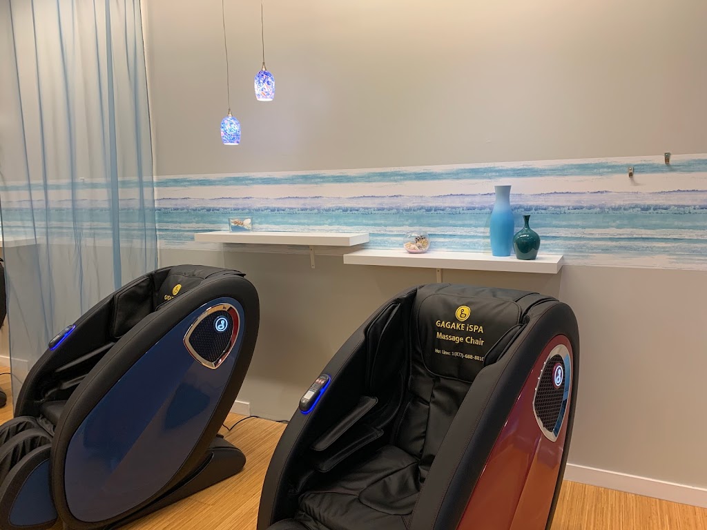 GAGAKE iSPA Lounge / Massage chair | 32900 South Fraser Way Unit 305, Abbotsford, BC V2S 5A1, Canada | Phone: (877) 688-8810