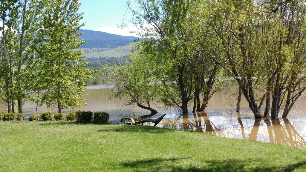 Turtle Lodges Resort LTD. | 7841 Okanagan Hwy, Kelowna, BC V4V 1E7, Canada | Phone: (778) 480-5588