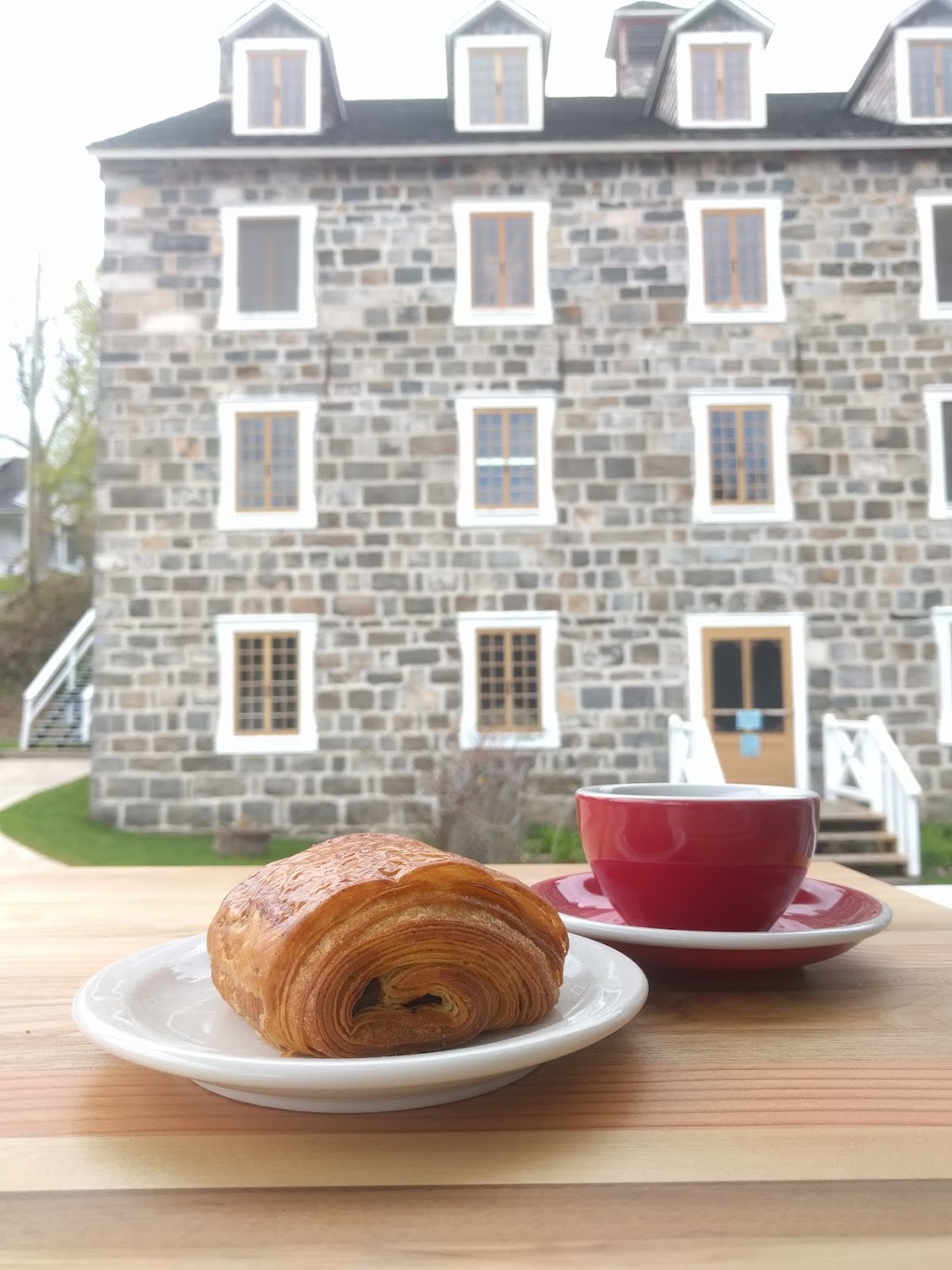 Boulangerie Du pain...Cest tout! | 525 Rte de la Seigneurie, Saint-Roch-des-Aulnaies, QC G0R 4E0, Canada | Phone: (418) 354-2800 ext. 2
