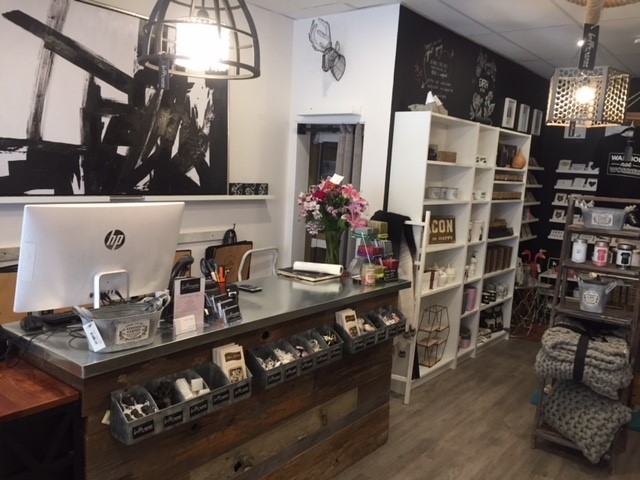 Bella & Coop | 17 Argyle St N, Caledonia, ON N3W 1B6, Canada | Phone: (365) 206-0075