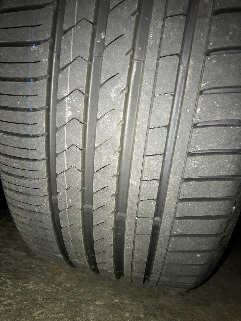 Alse Tire | 16726 113 Ave NW, Edmonton, AB T5M 2X3, Canada | Phone: (780) 488-3355