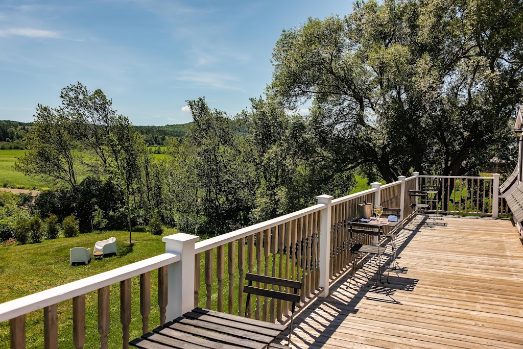 Inn 112 | 112 Rue Principale, Saint-André-de-Kamouraska, QC G0L 2H0, Canada | Phone: (418) 363-0511