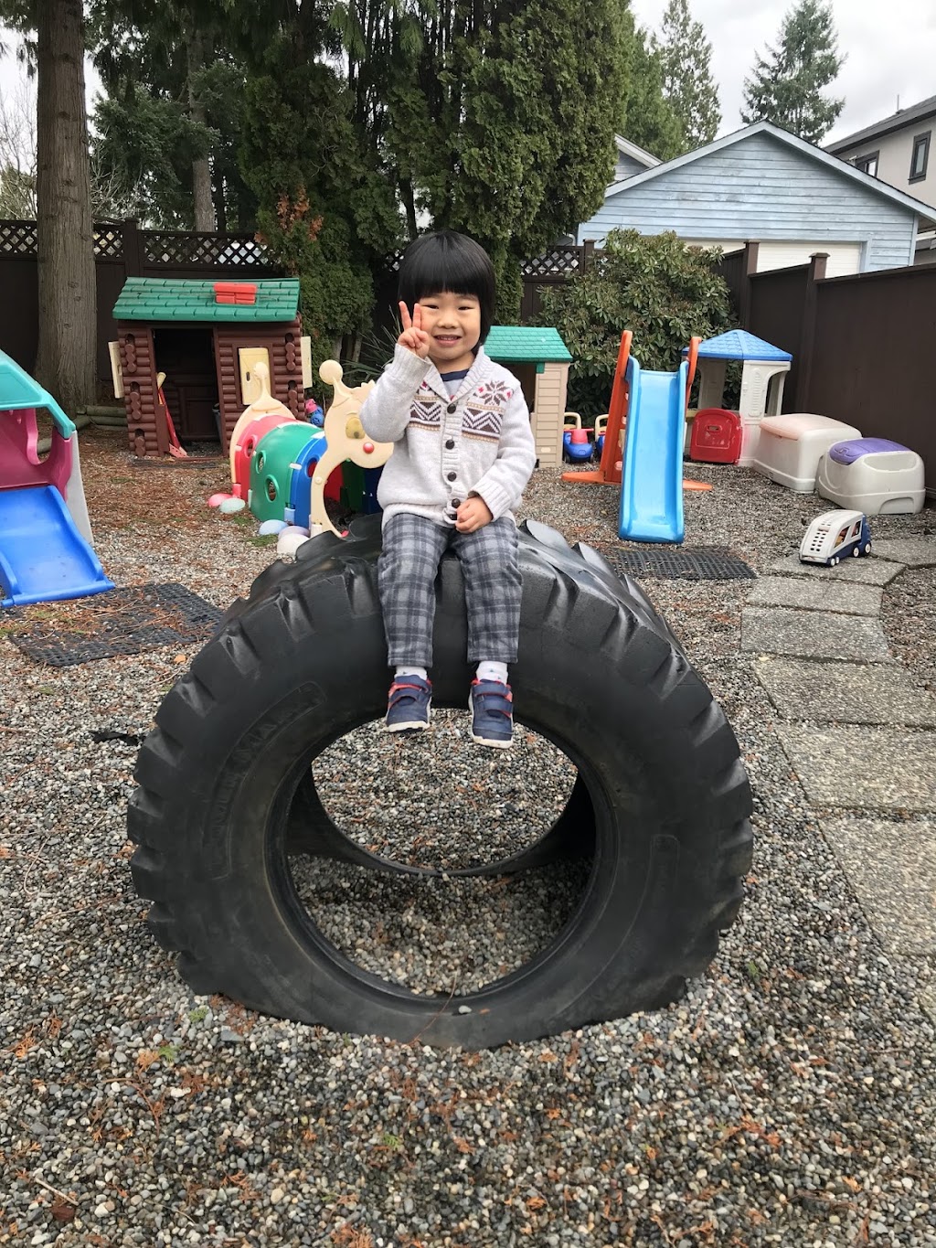 Playful Kidz | 17333 58a Ave, Surrey, BC V3S 1M7, Canada | Phone: (604) 807-0348