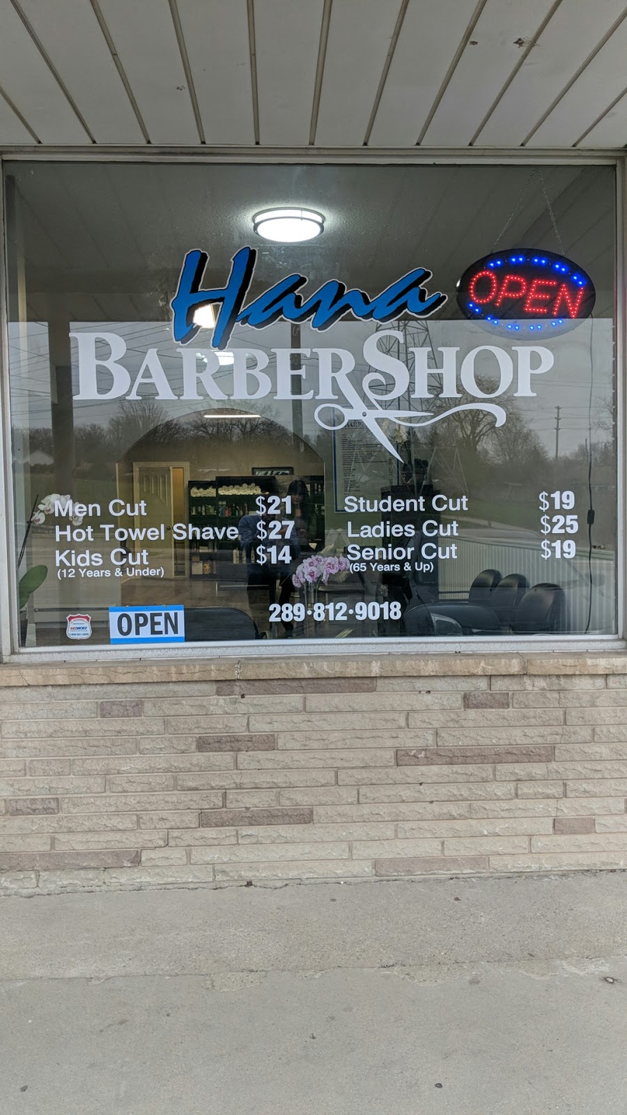 Hana Barbershop | hair care | 2228 Mountainside Dr, Burlington, ON L7P 1B5, Canada | 2898129018 OR +1 289-812-9018