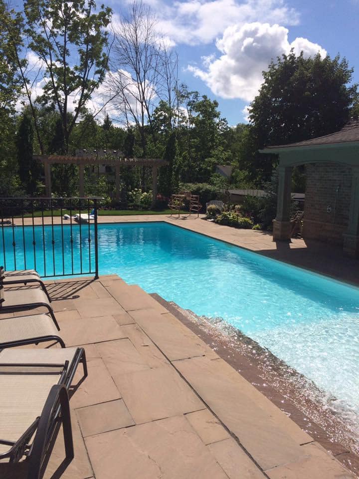 Mint Construction Projects | 14 Dundas St W, Paris, ON N3L 1E8, Canada | Phone: (226) 938-7891