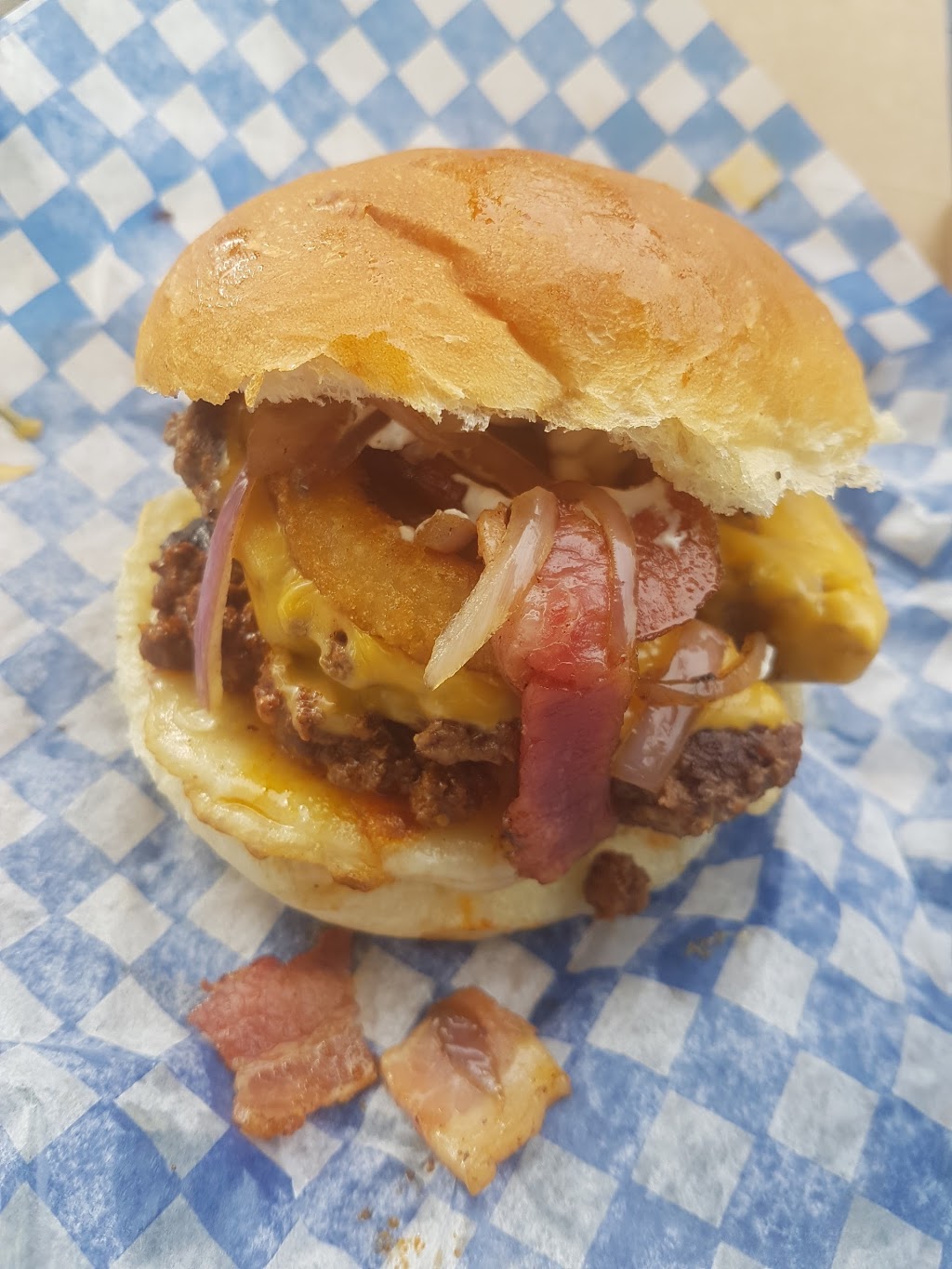 The North Star Drive-In | 531 McGregor St, Winnipeg, MB R2W 4Y3, Canada | Phone: (204) 589-4003