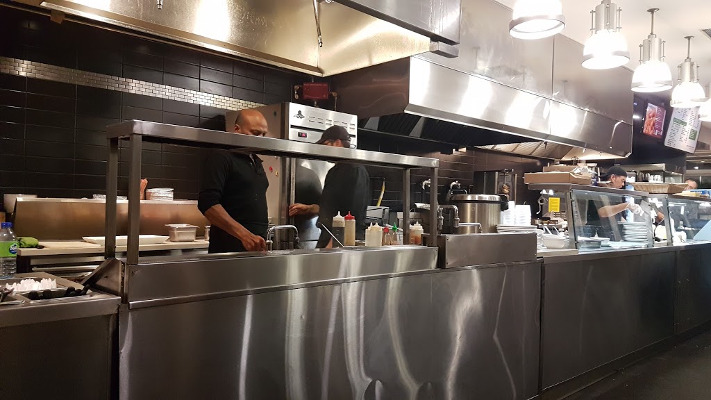 Chez Benny Express | 2159 Rue Saint-Louis, Saint-Laurent, QC H4M 1P1, Canada | Phone: (514) 507-2020