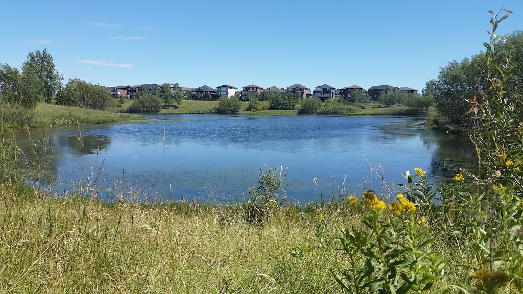 Off Leash Park | 132 Drake Landing Ridge, Okotoks, AB T1S 0H1, Canada | Phone: (403) 938-4404