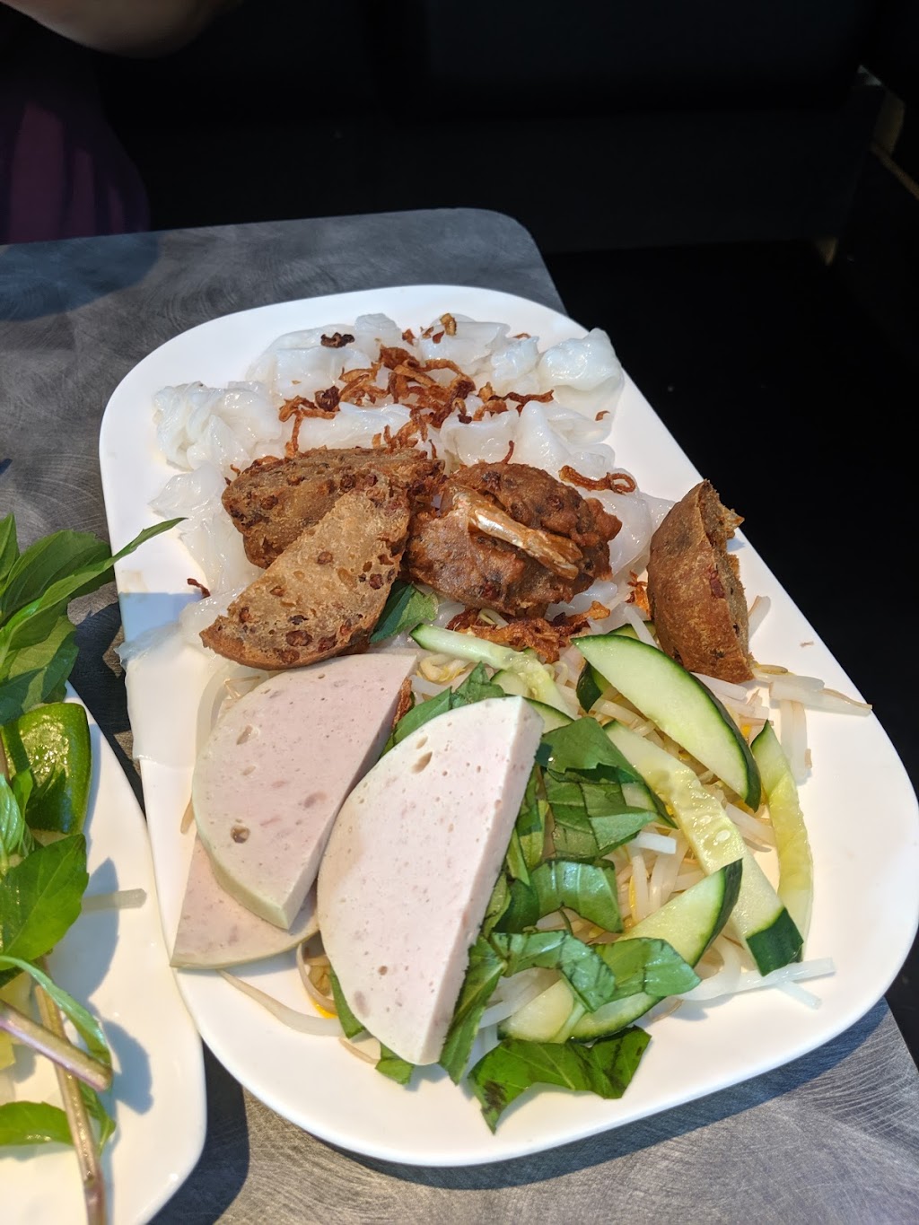 Mother’s Vietnamese Kitchen | 145 Barton St E, Hamilton, ON L8L 8A8, Canada | Phone: (905) 777-1100