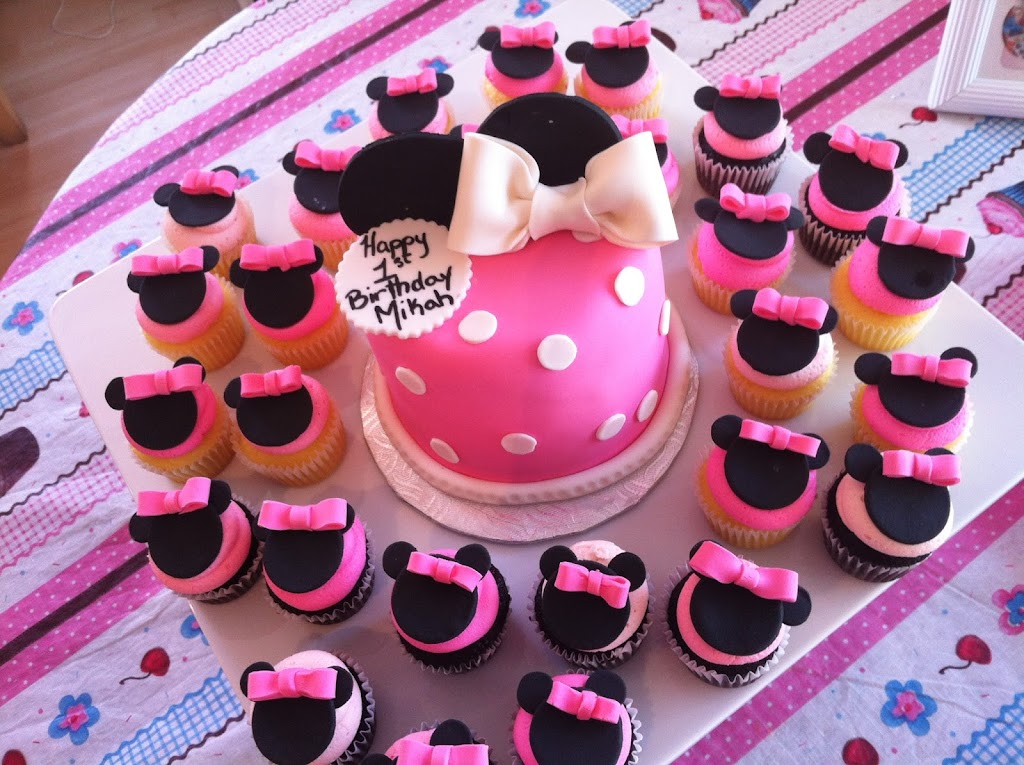 Pâtisserie Crazy about CupCakes | 81 Avenue St Louis, Beaconsfield, QC H9W 4X8, Canada | Phone: (514) 969-8988