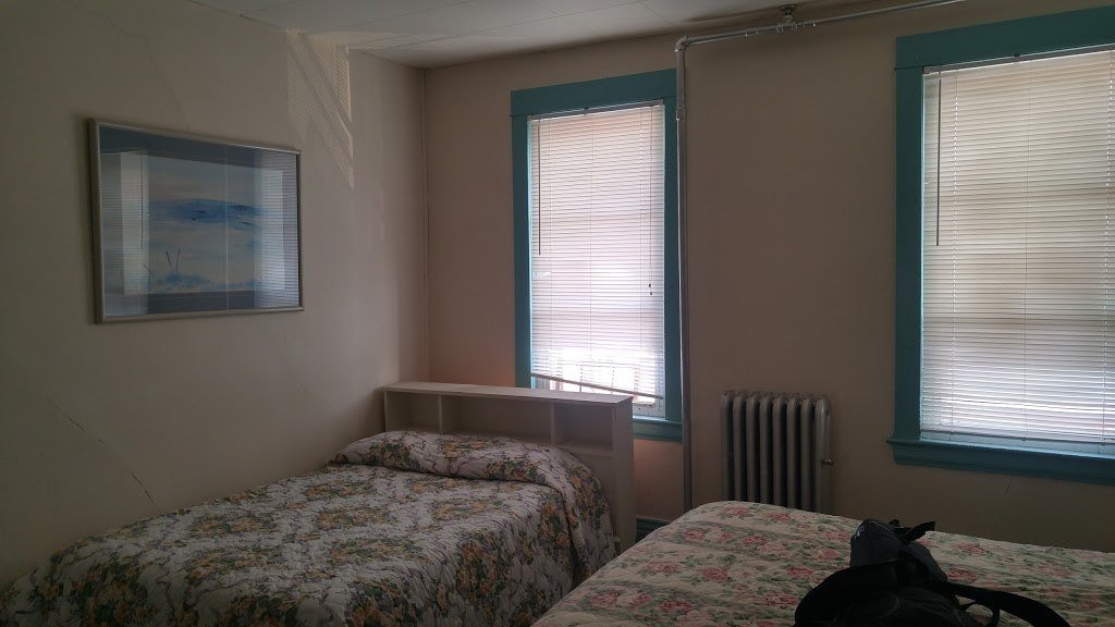 Dinsmore Hotel | 200 Main St, Dinsmore, SK S0L 0T0, Canada | Phone: (306) 846-2238