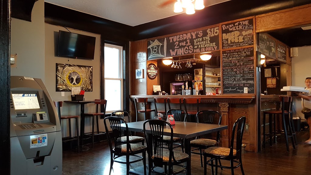 Brenkos House of Pizza | 19 Laird Ave, Essex, ON N8M 1R5, Canada | Phone: (519) 776-1539