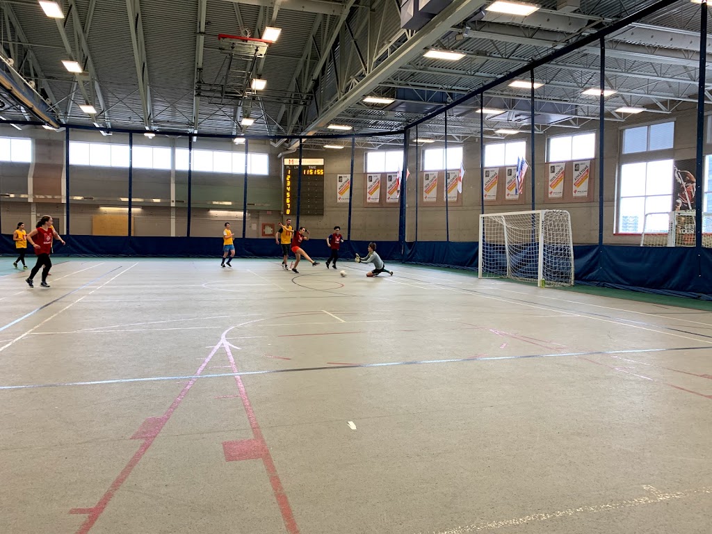 Tomlinson Fieldhouse | 475 Av. des Pins, Montréal, QC H2W 1S4, Canada | Phone: (514) 398-7000