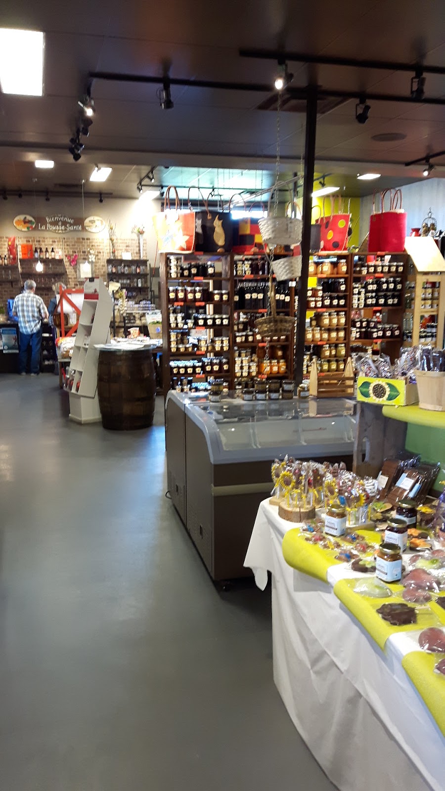 Pousse-Sante Inc | 783, boul Saint-Laurent O, Louiseville, QC J5V 1K9, Canada | Phone: (819) 228-8629
