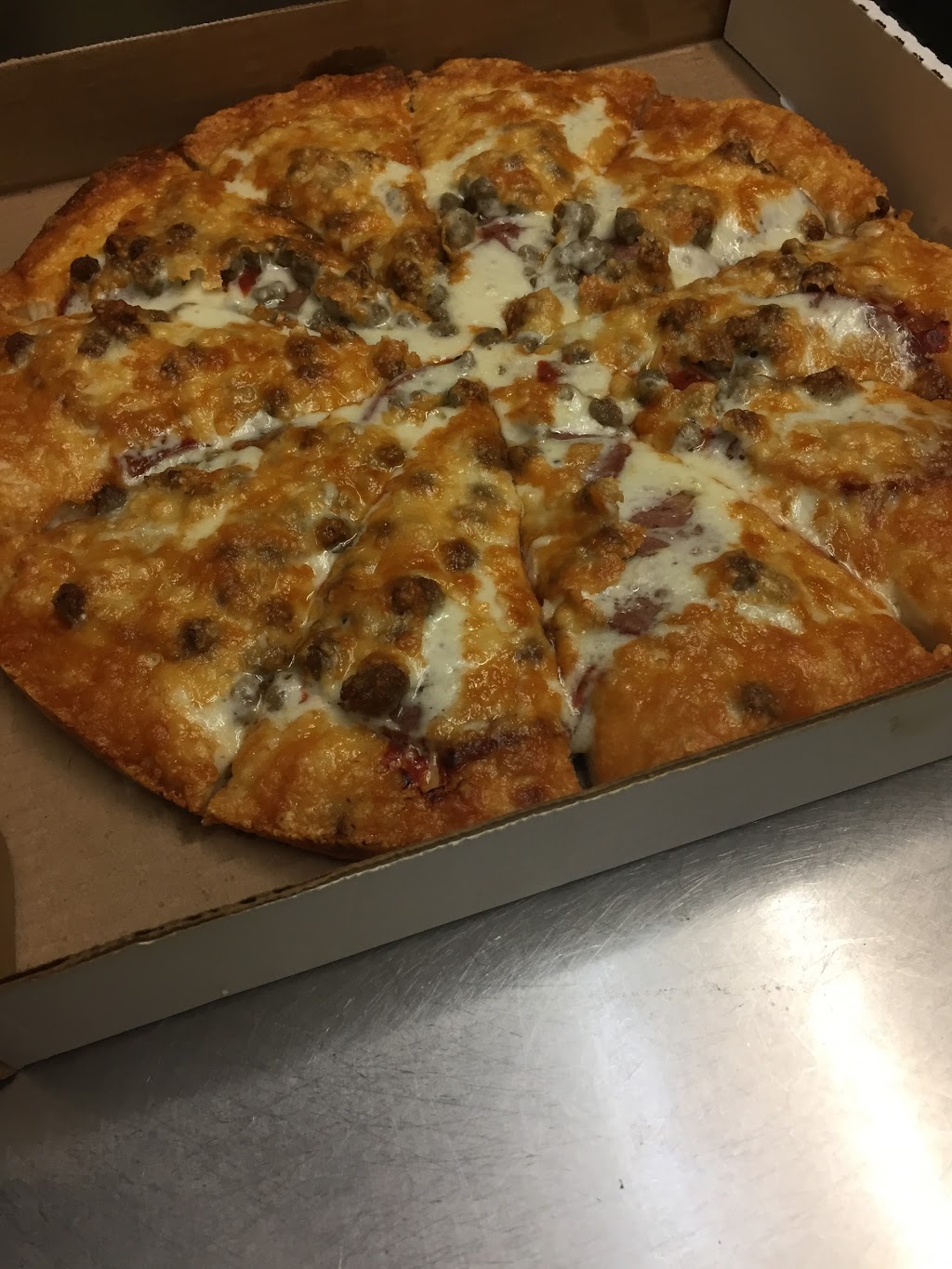 Cosmos Pizza | 3450 Tillicum Rd, Victoria, BC V8Z 4H3, Canada | Phone: (250) 384-4422