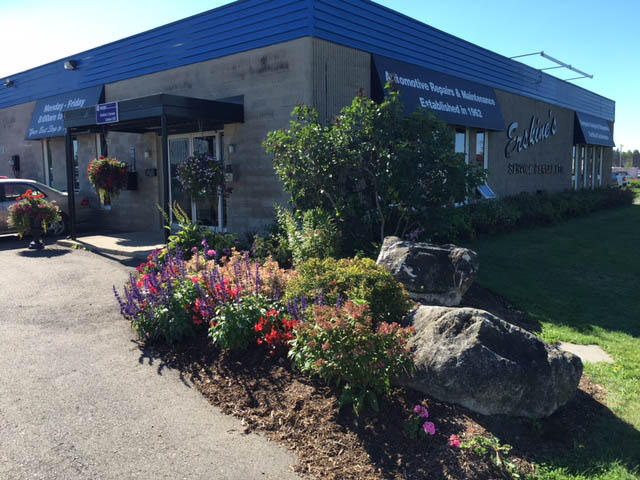 Erskines Service Centre - Napa Autopro | 15 Robb Blvd, Orangeville, ON L9W 3L1, Canada | Phone: (519) 941-3440