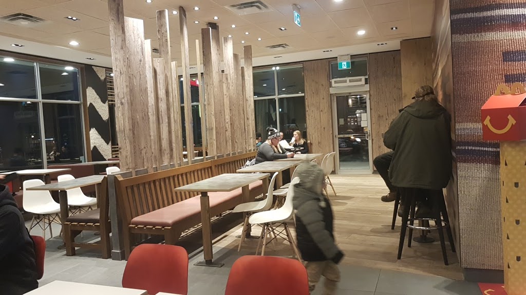 McDonalds | 333 Kent St W, Lindsay, ON K9V 2Z7, Canada | Phone: (705) 324-6668