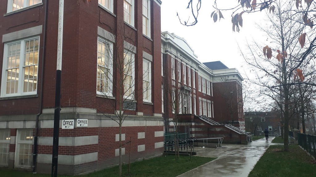 Lord Strathcona Elementary School | 592 E Pender St, Vancouver, BC V6A 1V3, Canada | Phone: (604) 713-4630