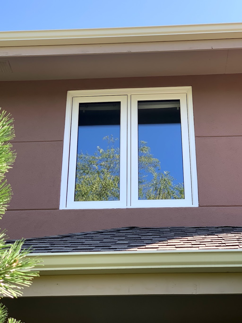 Green Brand Windows and Doors Inc. | 1235 Corydon Ave, Winnipeg, MB R3M 0X6, Canada | Phone: (204) 414-9444