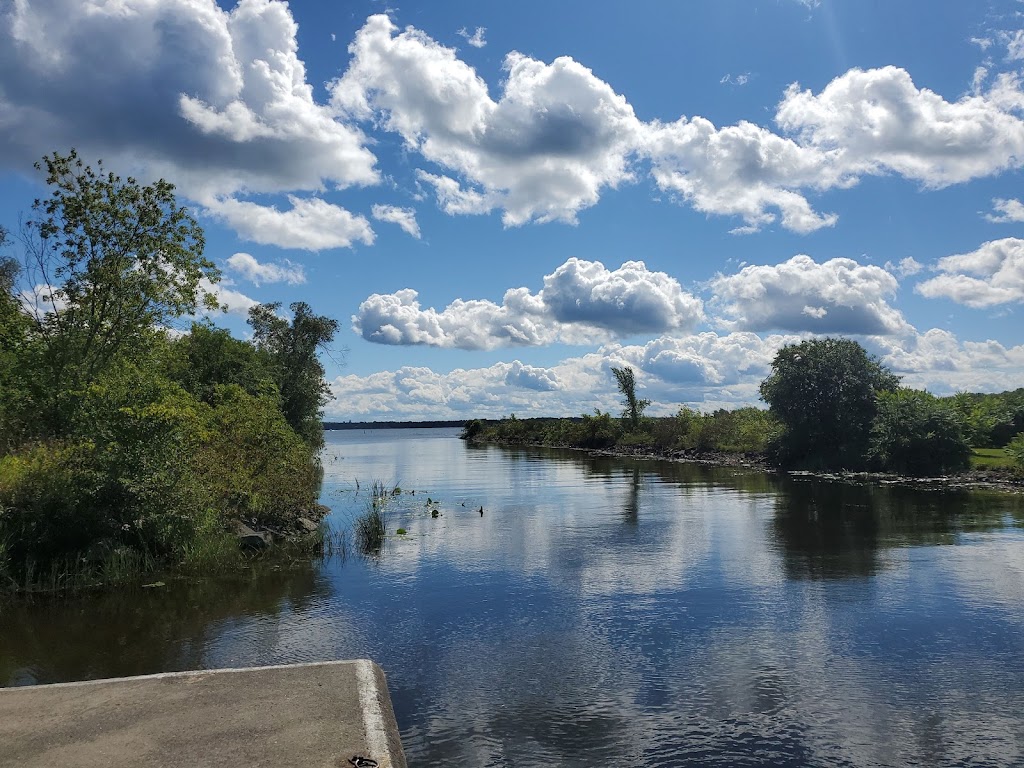 Rideau Canal, Lock 33 - Lower Beveridges | Beveridge Locks Rd, Perth, ON K7H 3C7, Canada | Phone: (613) 267-2036