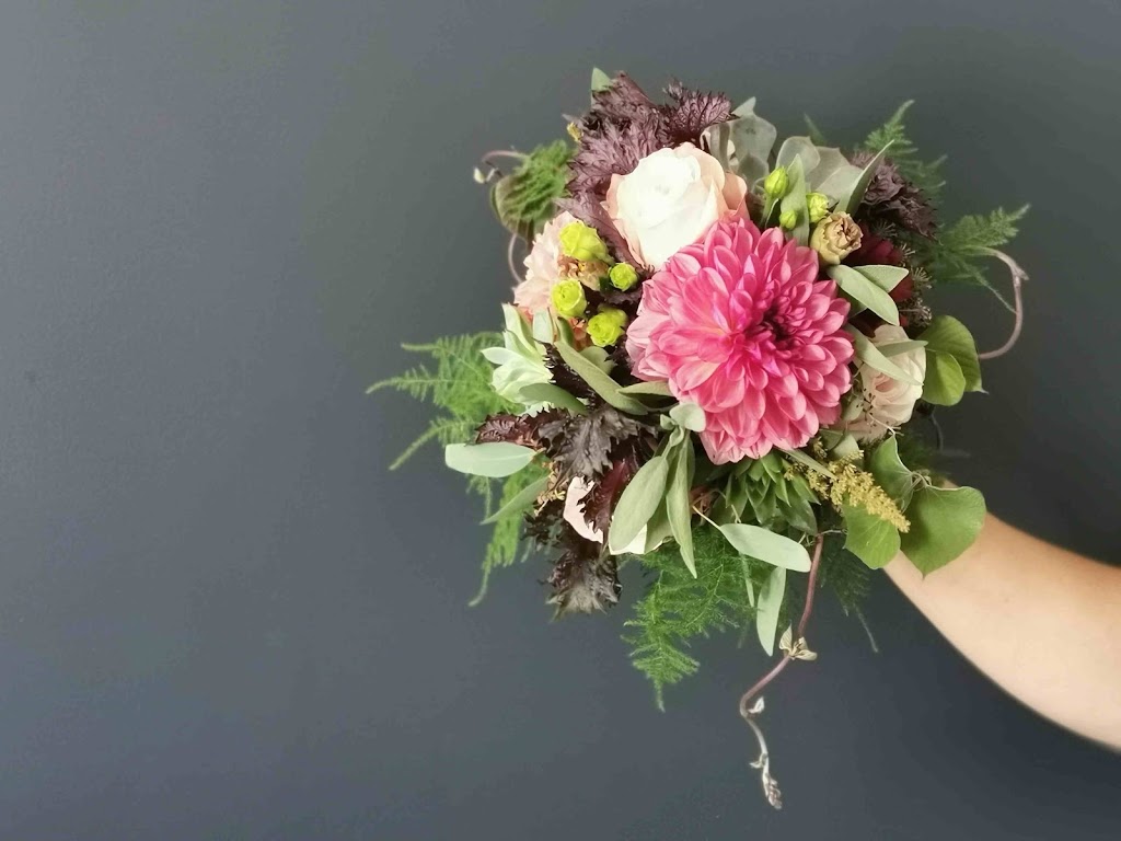 Gooseberry Custom Floral Design | 998 Hamilton Rd, London, ON N5W 1A5, Canada | Phone: (519) 702-3768